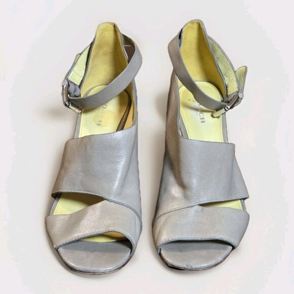 COACH Manhattan Heeled Sandal Pump Womens Sz 7 Leather Grey Open Toe Ankle Strap - Picture 8 of 9